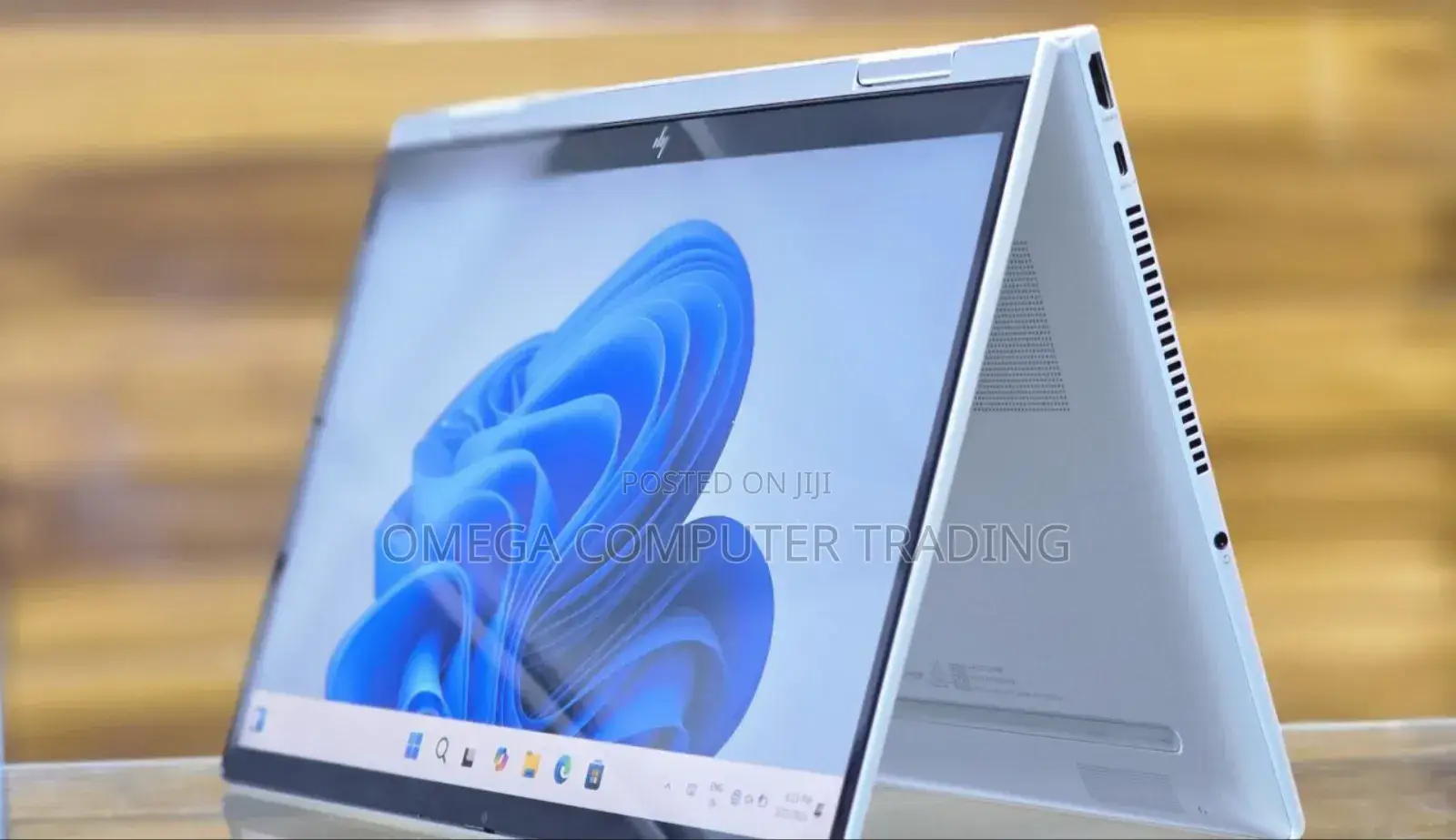 New Laptop HP Envy x360 16GB Intel Core i7 SSD 1T