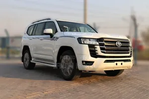 Toyota Land Cruiser 3.5 V6 2022 White