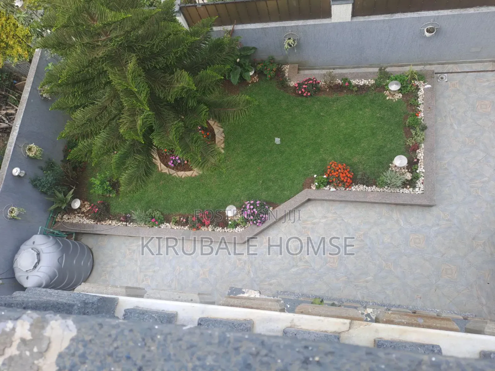 8bdrm Villa in Bole for sale