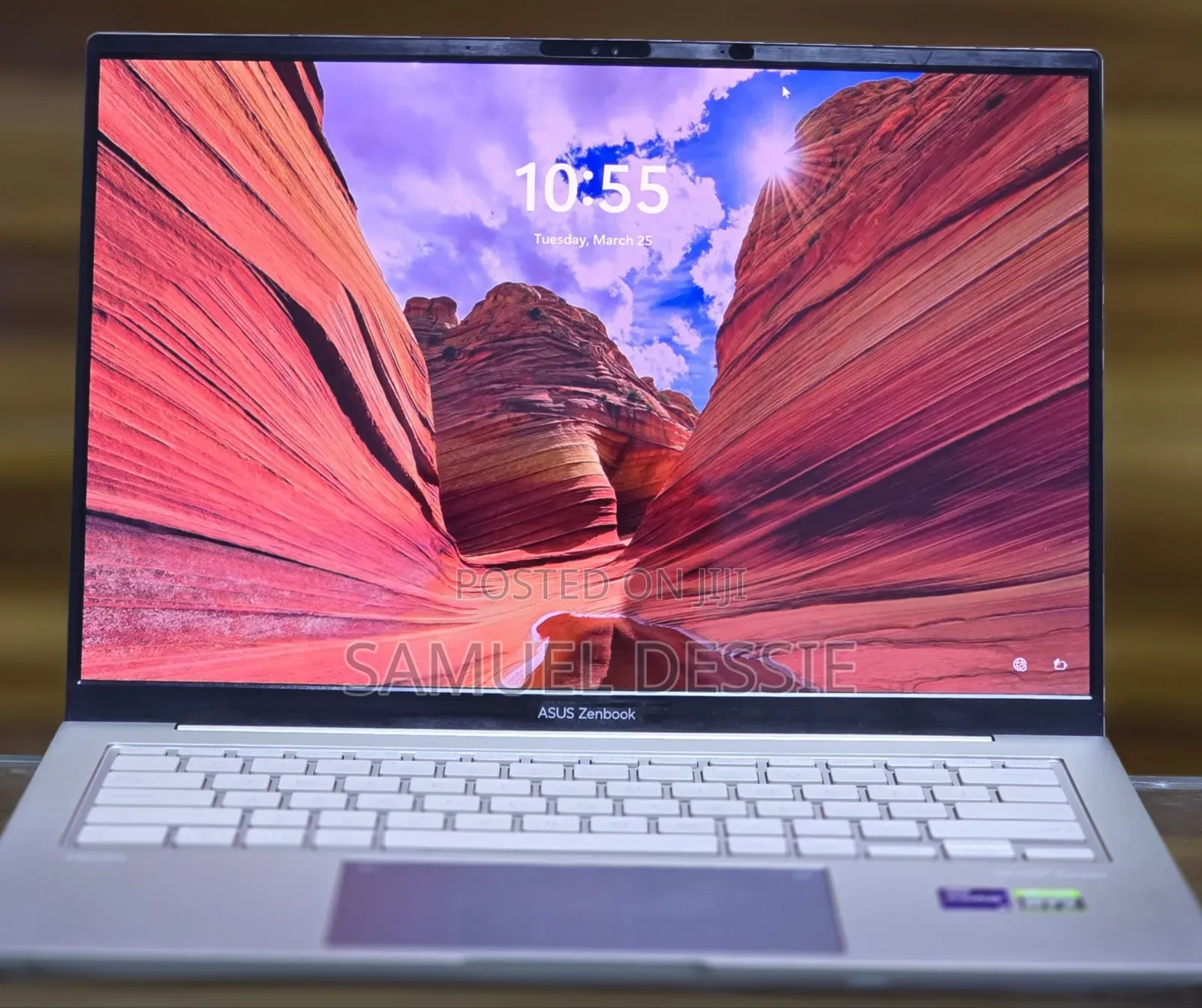 New Laptop Asus ZenBook 13 UX331UN 32GB Intel Core I9 SSD 512GB