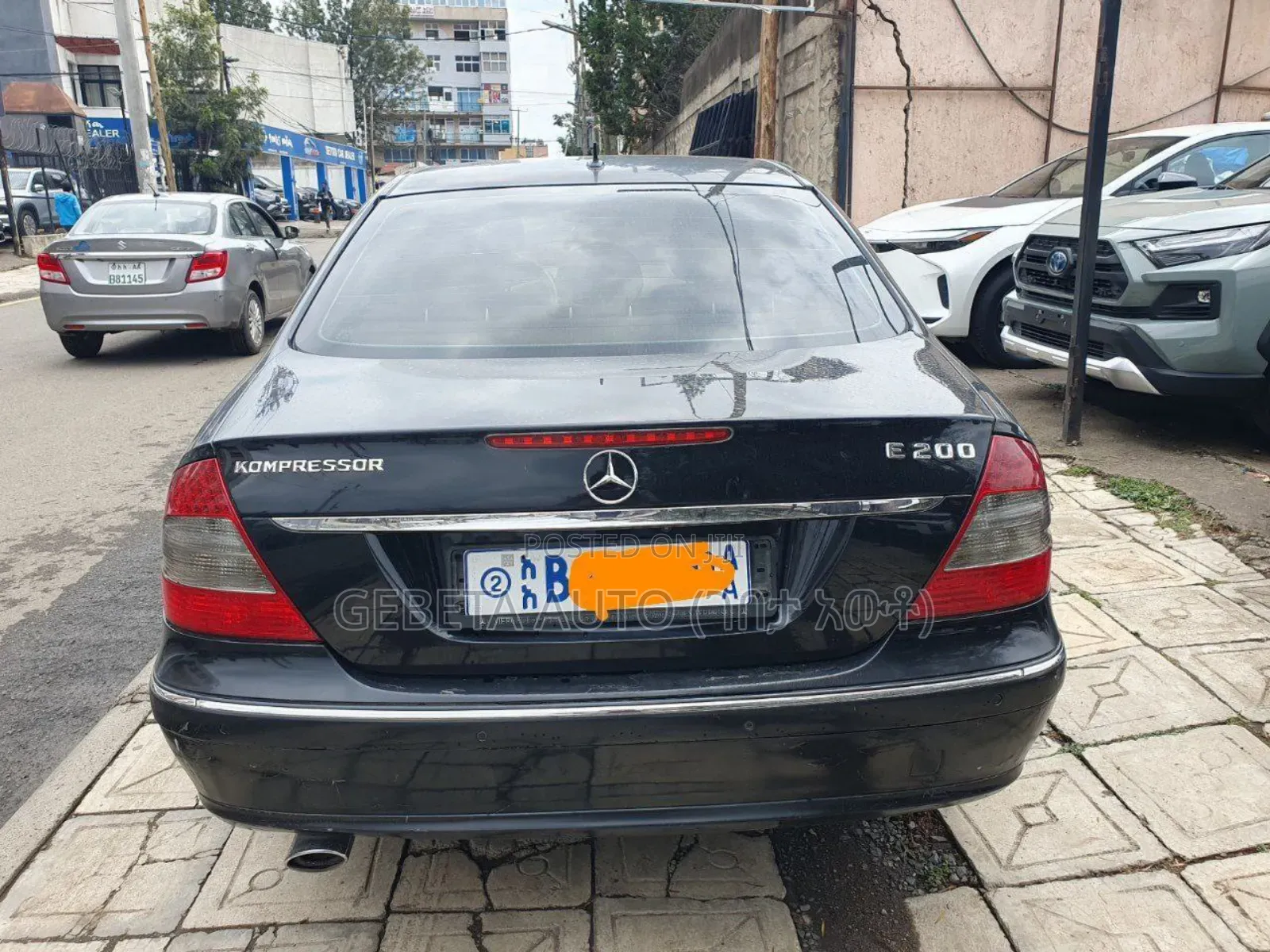 Mercedes-Benz E200 2008 Black