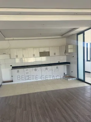 4bdrm Apartment in Signal-Megenagna,, Bole for sale
