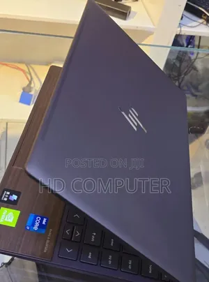 New Laptop HP Envy 17 16GB Intel Core I7 SSD 1T
