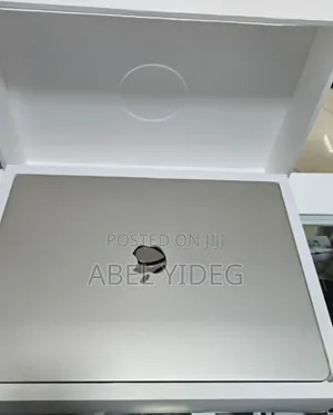 New Laptop Apple MacBook Air 8GB SSD 256GB