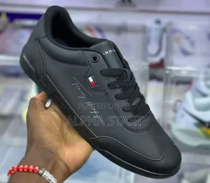 Tommy Hilfiger Men’S Leather ‘Triple Black’ Shoes
 Size