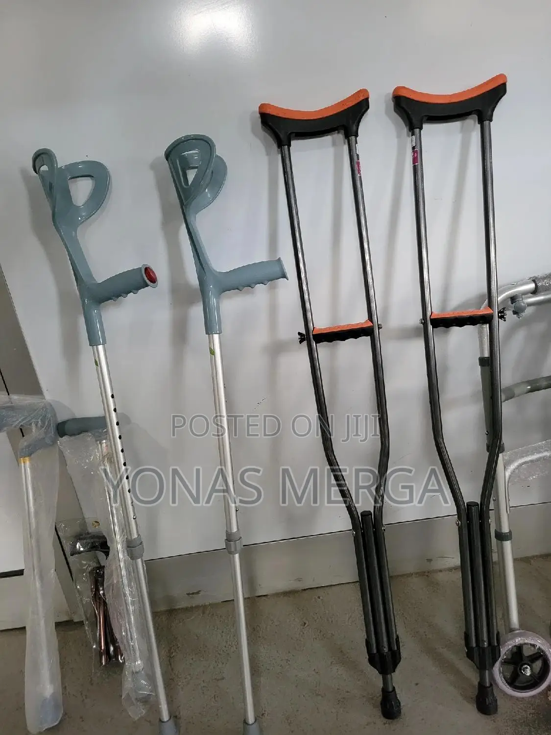Arm Crutche(Pair)፸掖auxiliary Crutches∆Πmanaging Disability