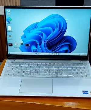 New Laptop Dell Inspiron 15 16GB Intel Core I7 SSD 512GB