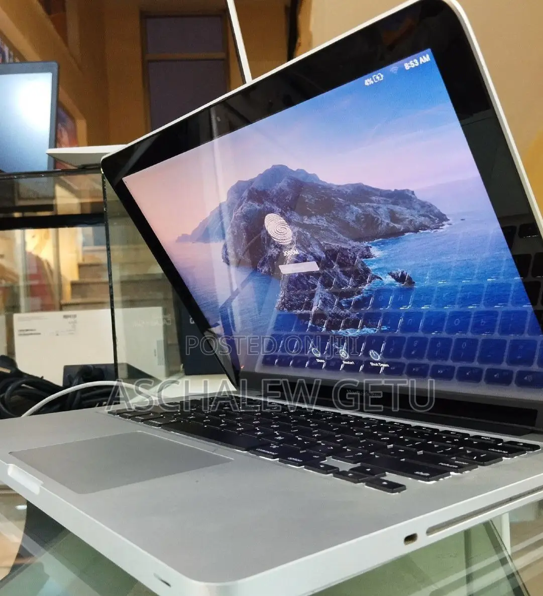 New Laptop Apple MacBook Pro 2012 4GB Intel Core I5 HDD 500GB