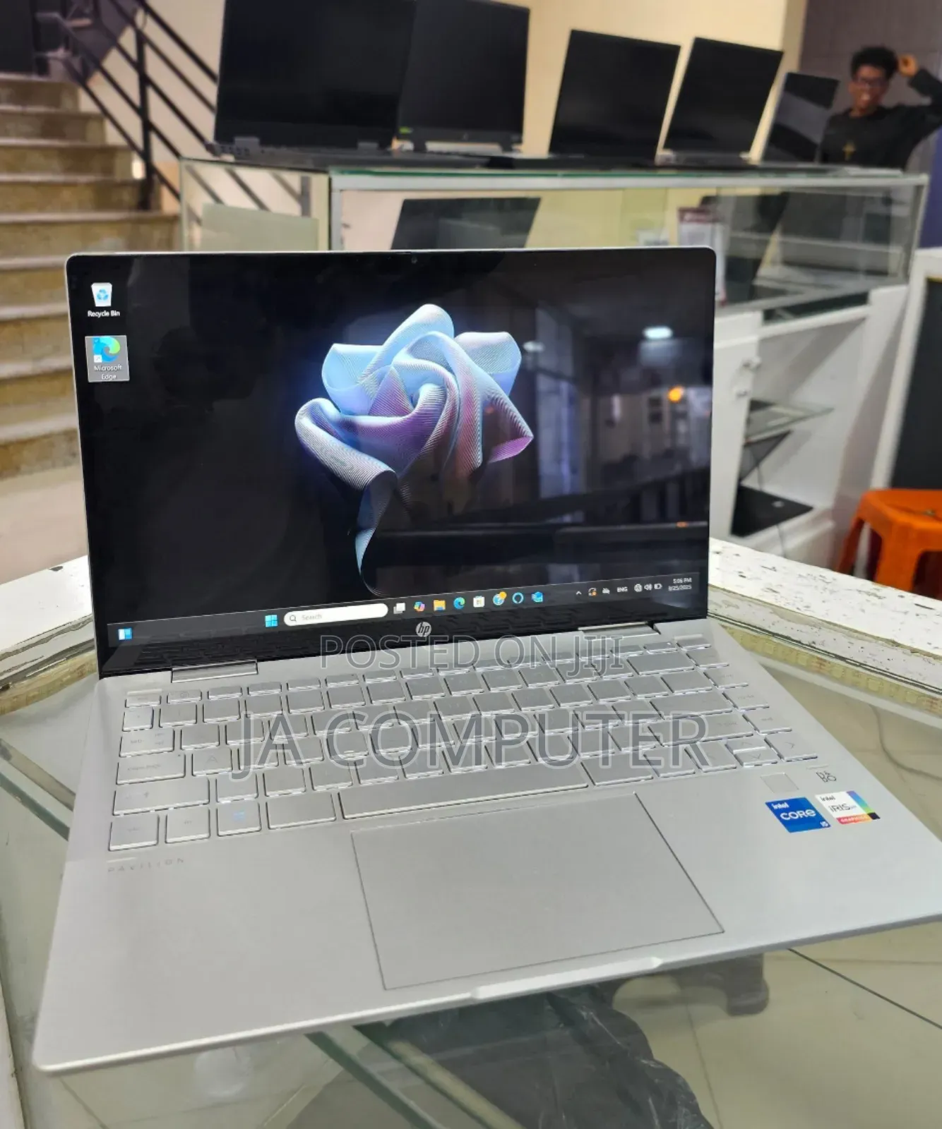 New Laptop HP Pavilion 15 8GB Intel Core I5 SSD 512GB