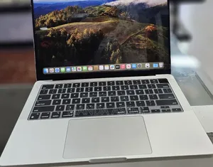 New Laptop Apple MacBook Pro 8GB Apple M3 SSD 512GB
