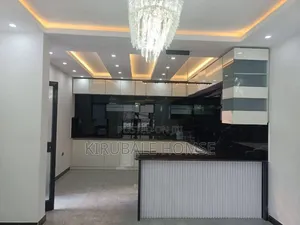 5bdrm Villa in Yeka for sale