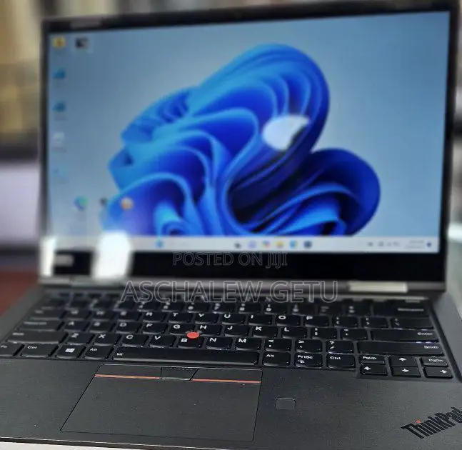 New Laptop Lenovo ThinkPad Yoga 16GB Intel Core I7 SSD 512GB