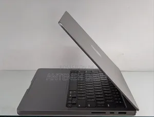 New Laptop Apple MacBook Pro 2021 M1 16GB Apple M1 Pro SSD 512GB