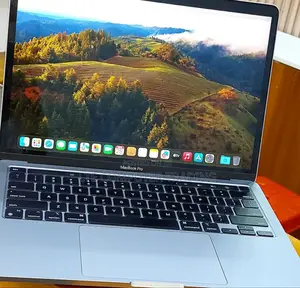 New Laptop Apple MacBook Air 2022 M2 8GB Apple M2 SSD 256GB