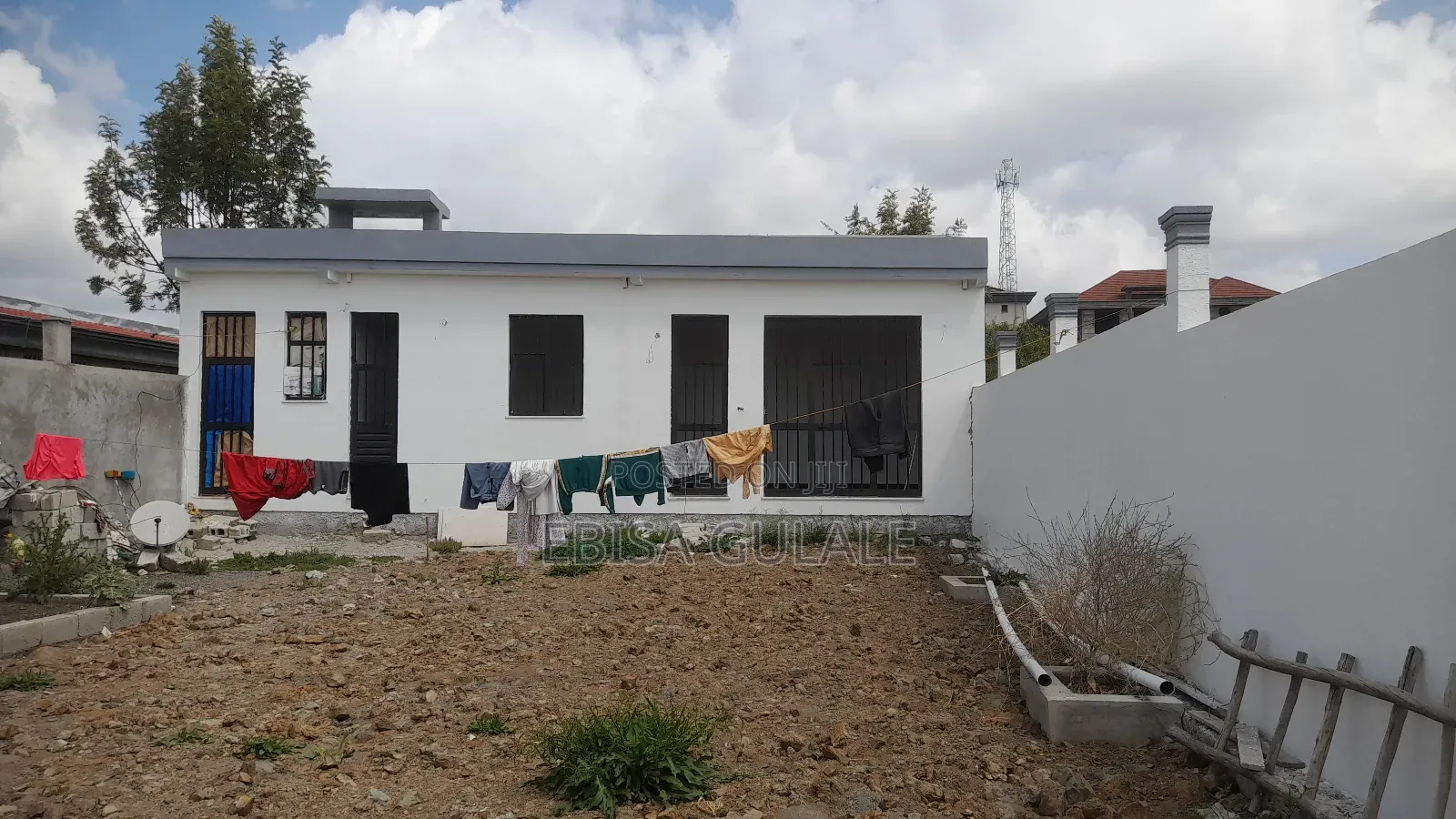 Furnished 3bdrm Apartment in Yeka for sale