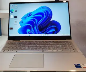 New Laptop Dell Inspiron 15 16GB Intel Core I7 SSD 1T