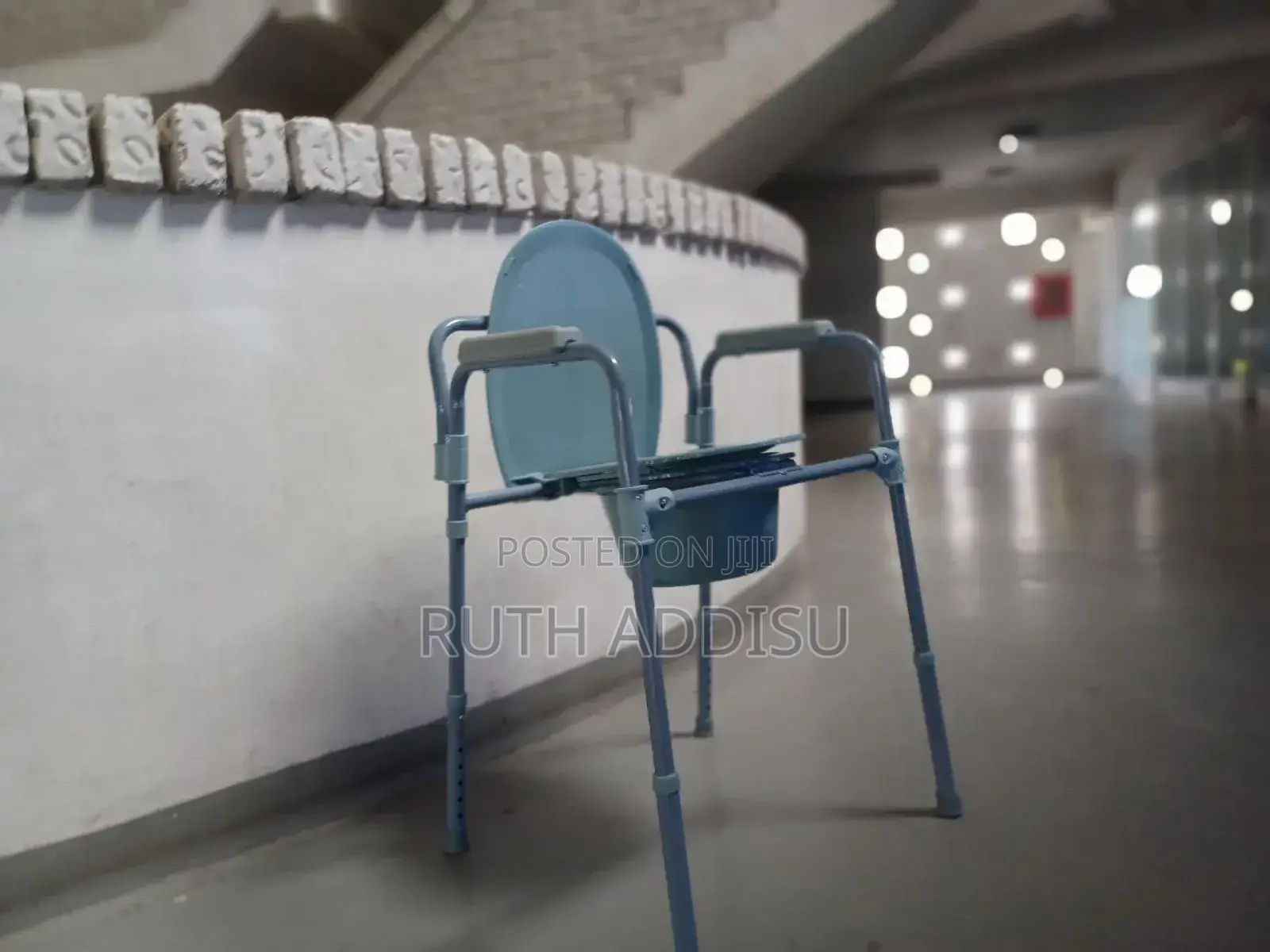 Medical Ealderly Chair64commode Chaur32commode Chair Popo