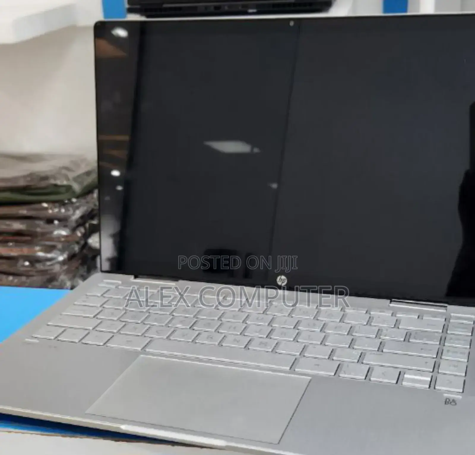 New Laptop HP Pavilion 13 8GB Intel Core i5 SSD 512GB
