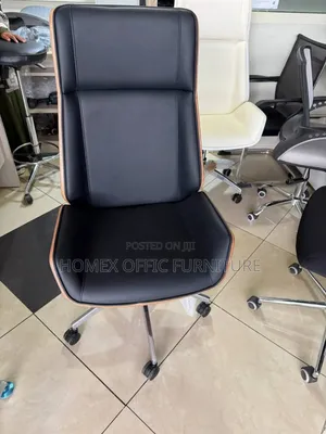 Modern Managerial Office Chair