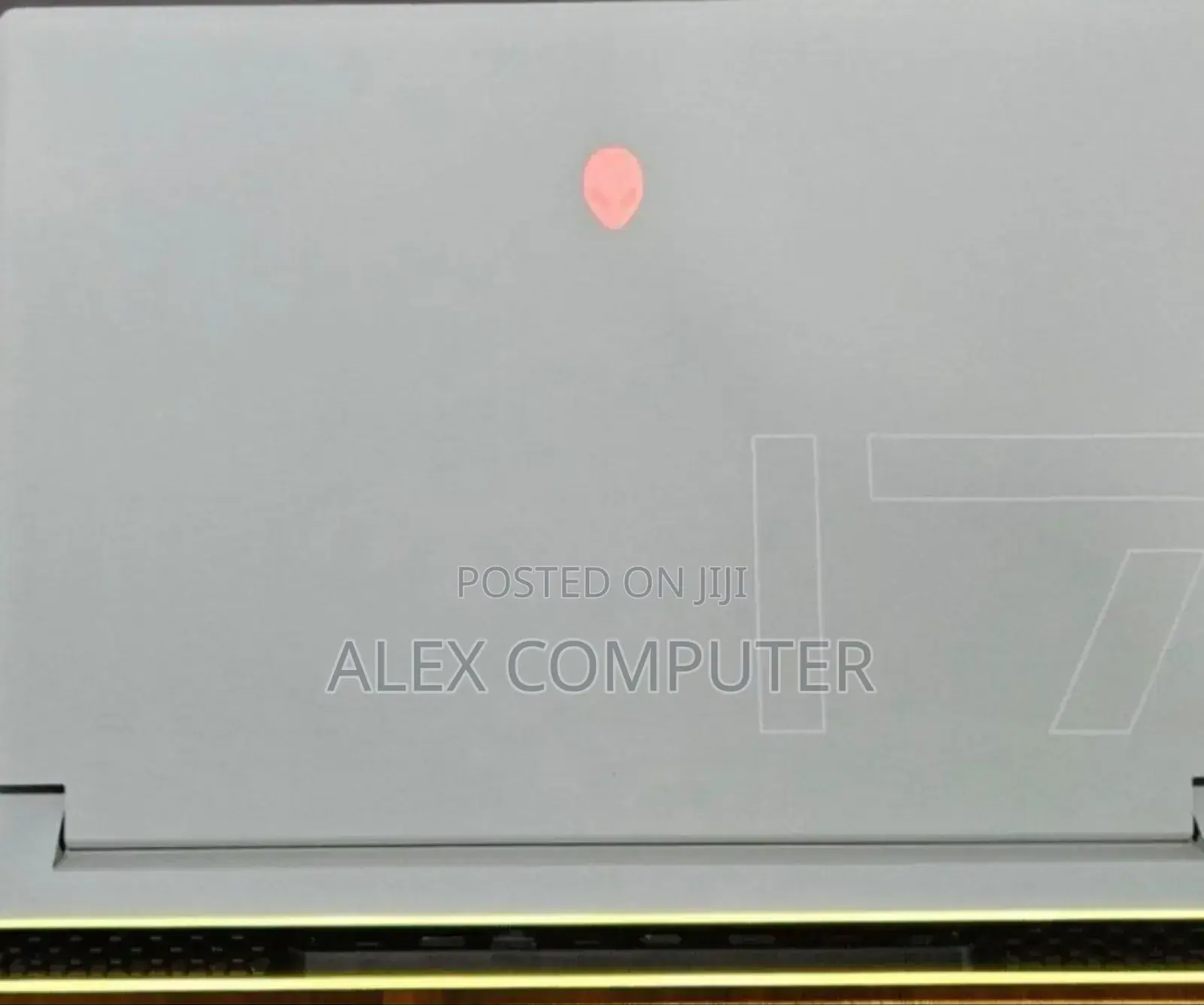 New Laptop Alienware Area-51m 16GB Intel Core I7 SSD 1T
