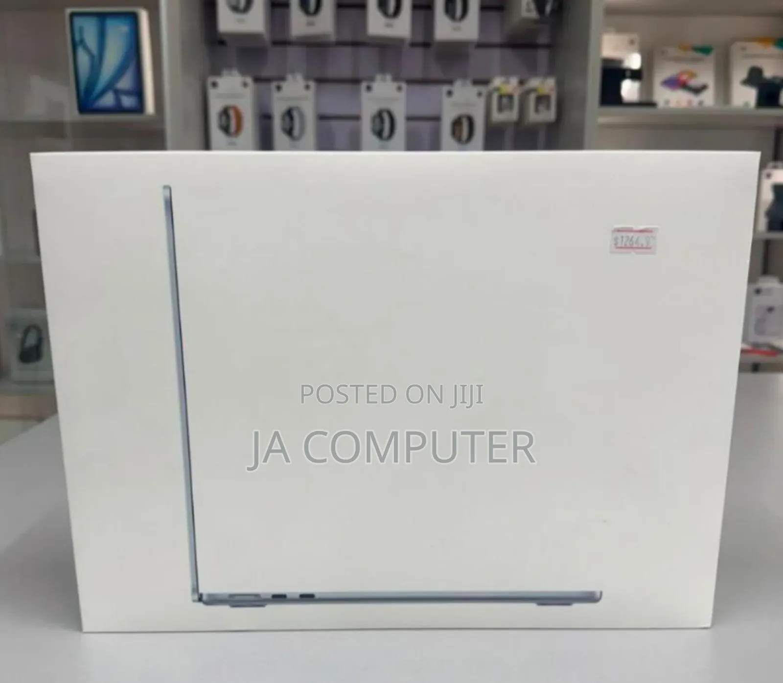 New Laptop Apple MacBook Air 2024 M3 15-Inch 16GB Apple M4 SSD 256GB