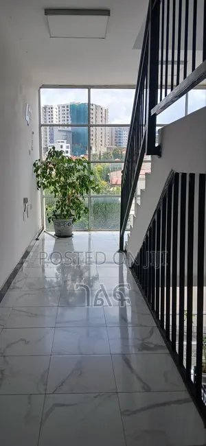 3bdrm Apartment in Cmc አሜሪካ ሜዲካል ሴንተር, Yeka for sale