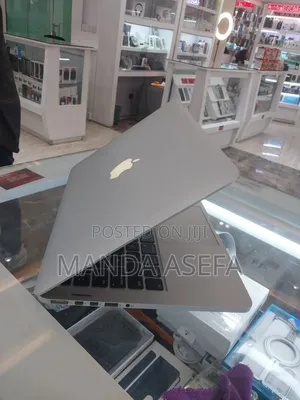New Laptop Apple MacBook Pro 2015 16GB Intel Core I5 SSD 512GB