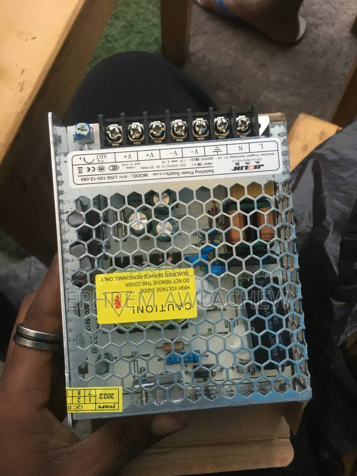 12v Power Supplay -