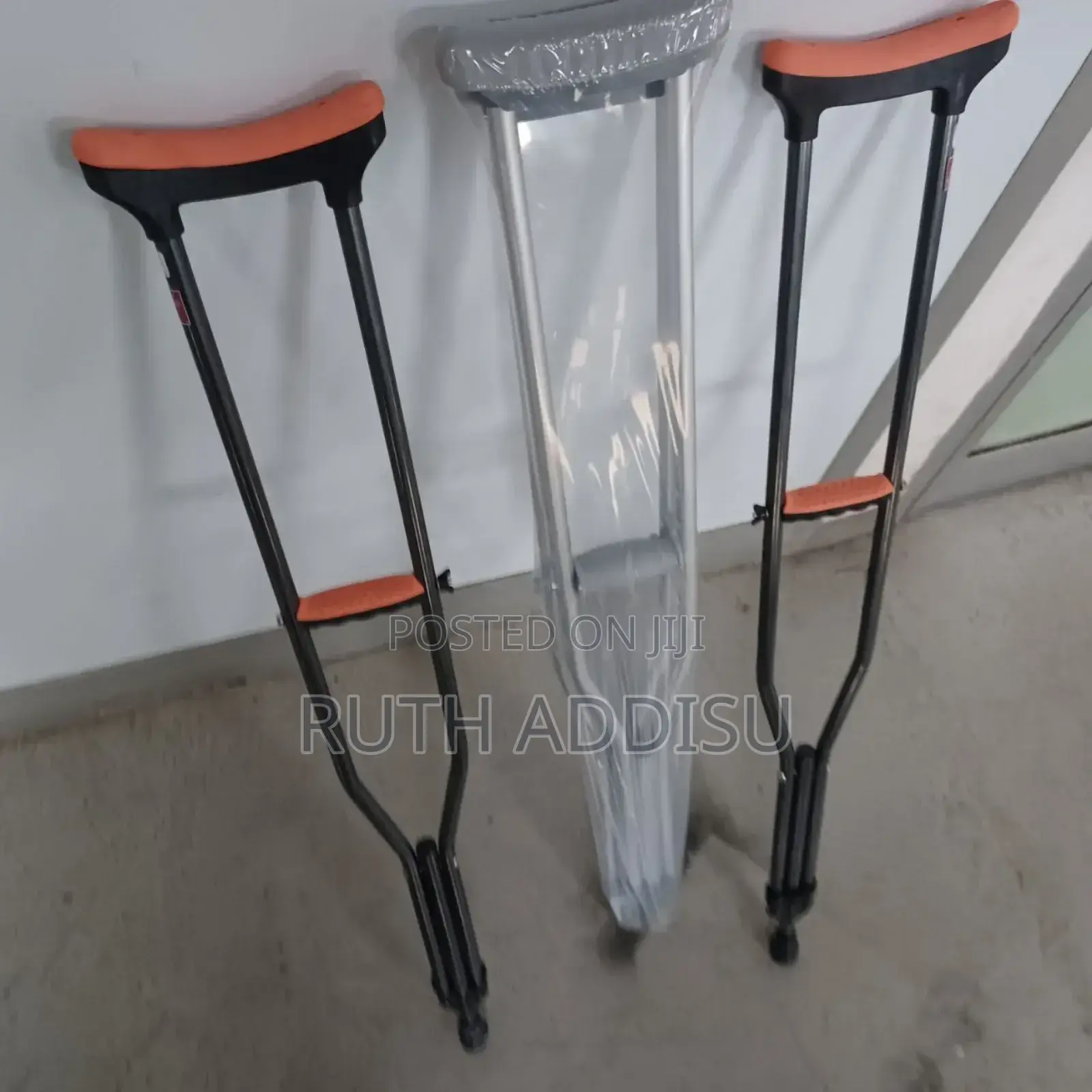 Crutches21crutches77crutches32crutches89crutches33crutches