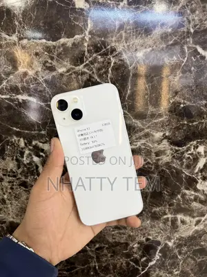 Apple iPhone 13 128 GB White