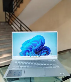 New Laptop Dell Inspiron 15 8GB Intel Core I7 SSD 512GB