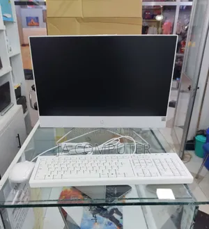 New Desktop Computer HP 200 G4 22 All-in-One 8GB Intel Core I7 SSD 1T
