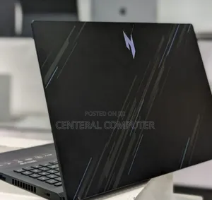 New Laptop Acer Nitro 17 16GB Intel Core I7 SSD 512GB