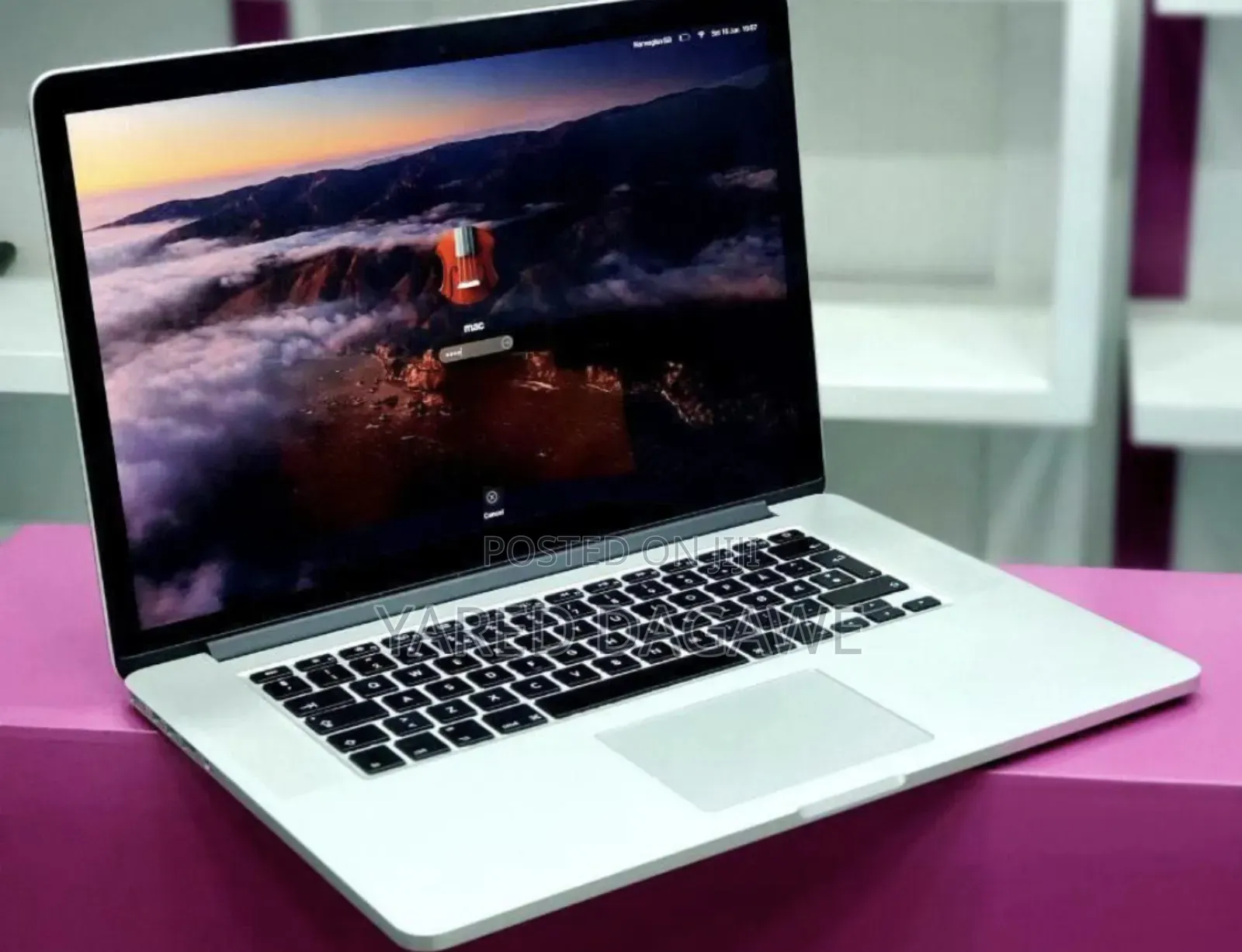 New Laptop Apple MacBook Pro 2015 16GB Intel Core I7 SSD 256GB