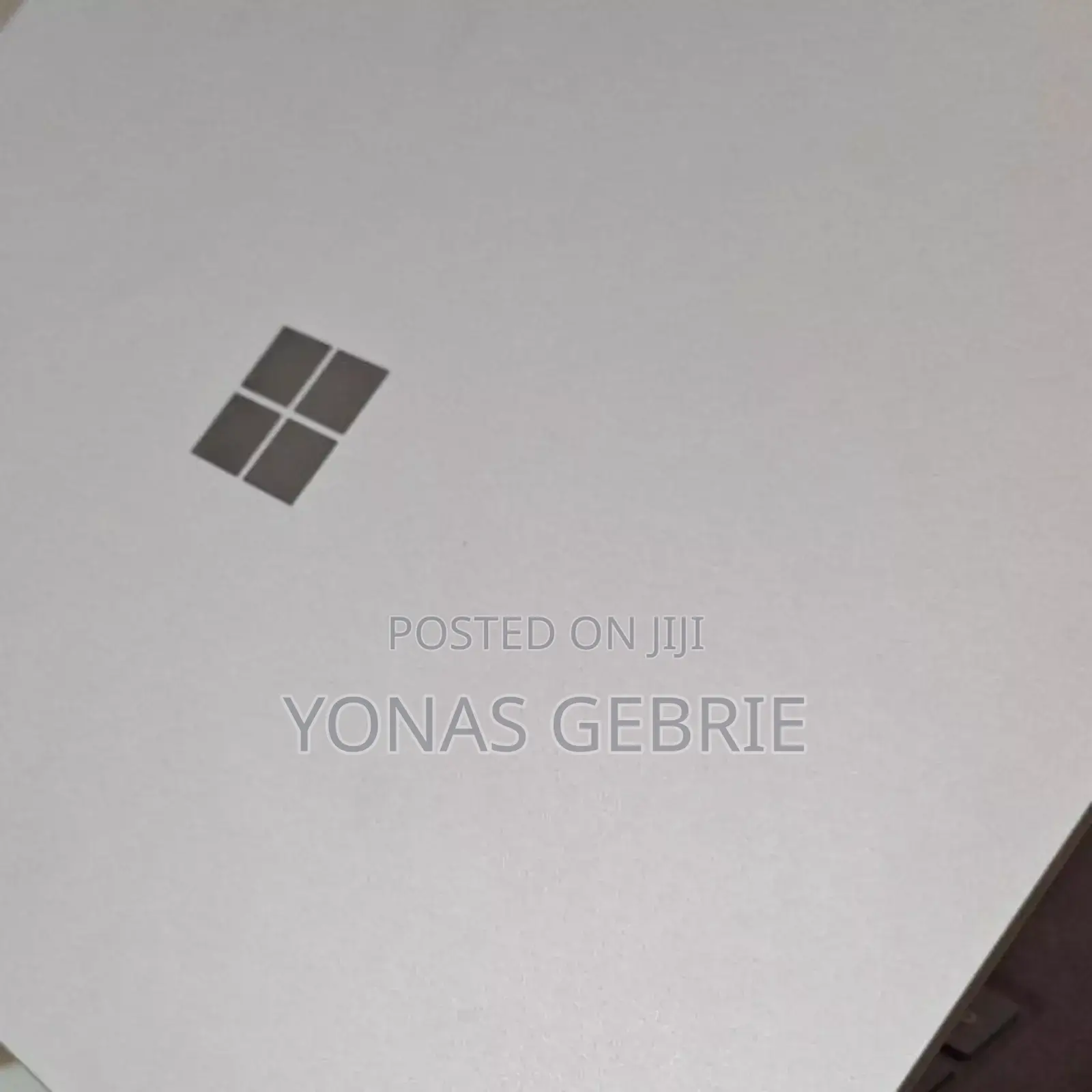 New Laptop Microsoft Surface 16GB Intel Core i7 SSD 512GB