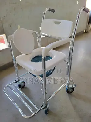 Toilet Chair 4 Wheel Brakes፻欵commode Chair፺吓potty Chairወንበር