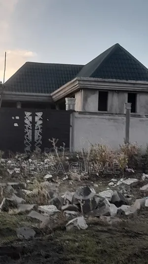 Furnished 2bdrm Apartment in Yeka for sale