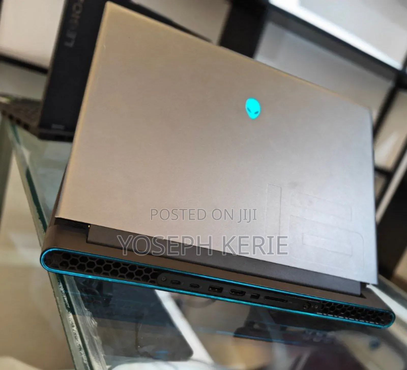 New Laptop Alienware M17x R2 32GB Intel Core I9 SSD 1T