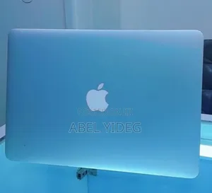 New Laptop Apple MacBook Air 2014 4GB Intel Core I5 SSD 128GB