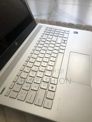 Laptop HP Pavilion 15 16GB Intel Core I7 HDD+SSD 512GB