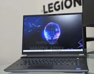 New Laptop Alienware M17x R2 16GB Intel Core I7 SSD 1T