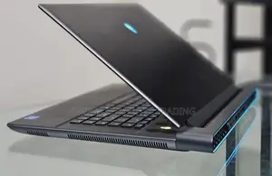 New Laptop Alienware M15 r3 16GB AMD Ryzen 7 SSD 1T