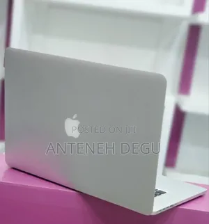 New Laptop Apple MacBook Pro 2015 16GB Intel Core I7 SSD 256GB