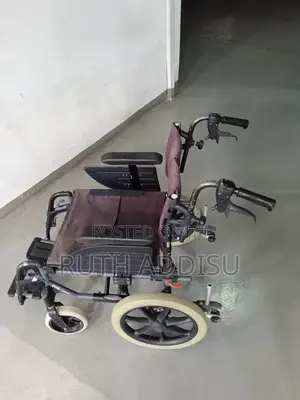 ያገለገለ Wheelchair32wheelchair89wheelchair98wheelchair21ዊልቸር
