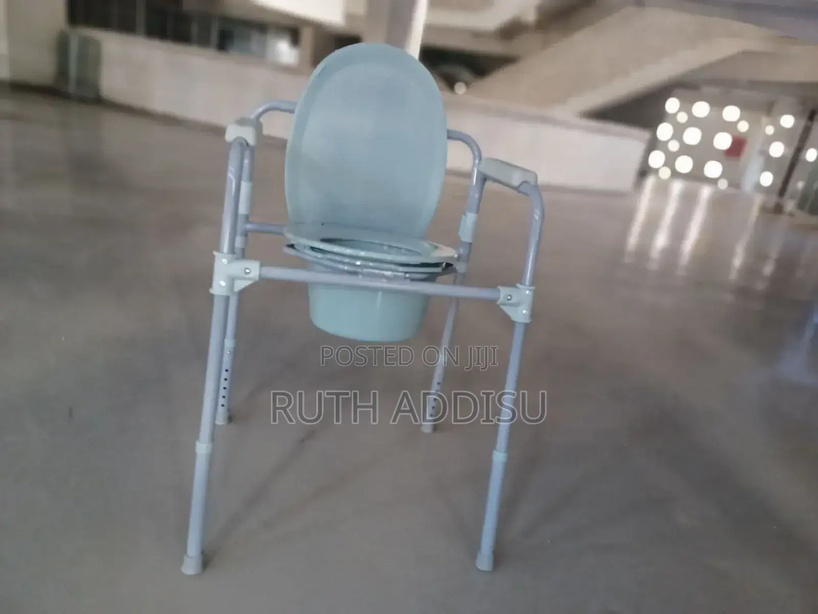 ኮሞድ ወንበር Commode Chair43removable Popo21commode Chakr Medicl
