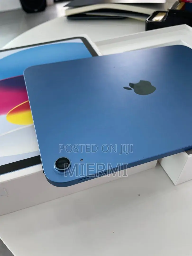 New Apple iPad 10.2 (2021) 256 GB Blue
