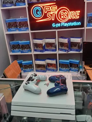 Playstation 4 Pro /Ps Store