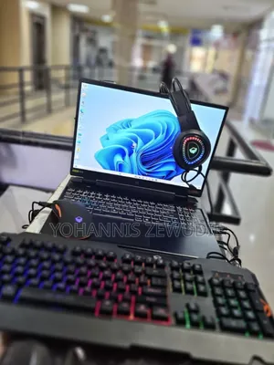 New Laptop Acer Predator Helios 300 16GB Intel Core I9 SSD 1T