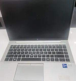 New Laptop HP EliteBook 840 G8 16GB Intel Core I7 SSD 512GB