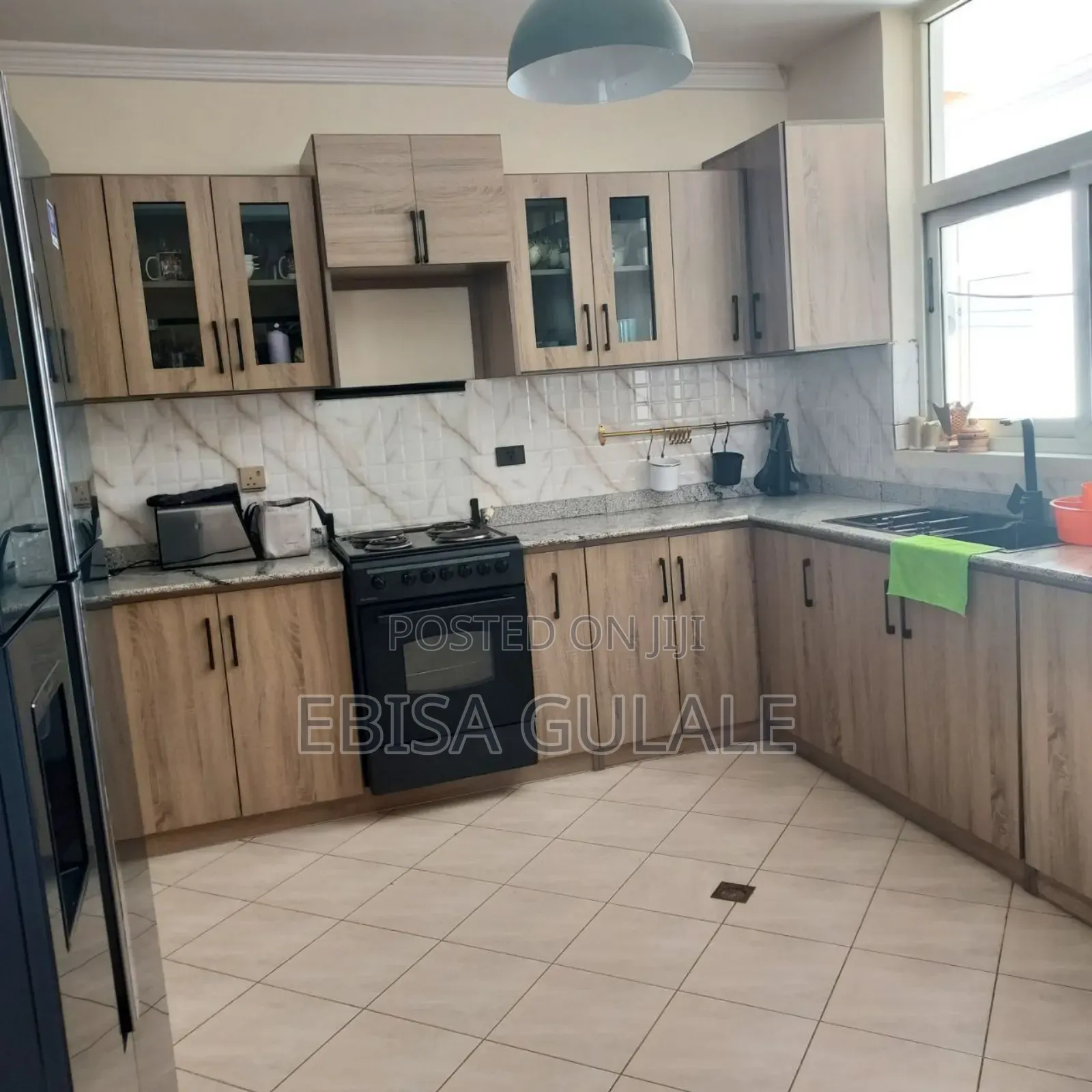 Furnished 5bdrm Apartment in Ccd Real State, Yeka for sale